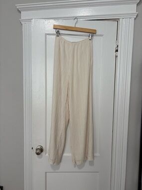 Lulu's Cream Pleated Wide-Leg Trousers